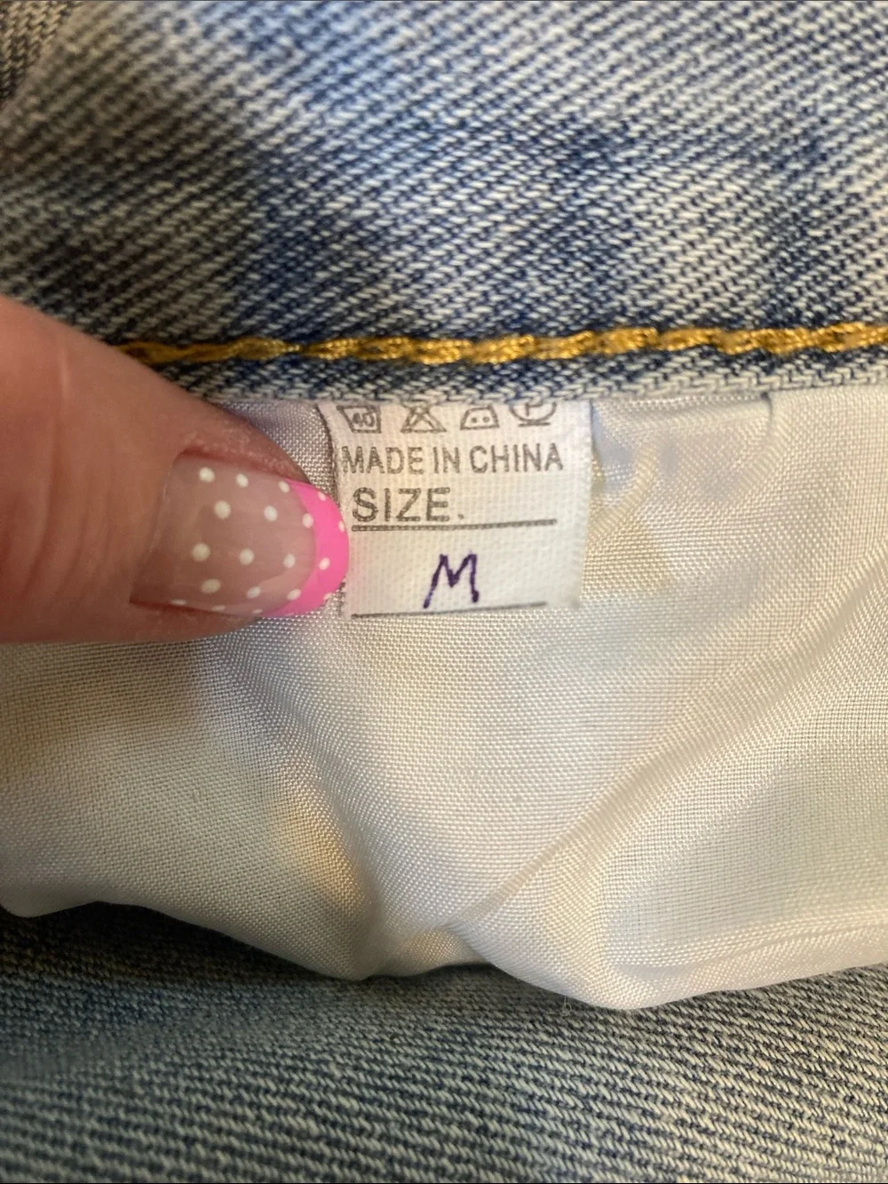 Medium denim shorts
